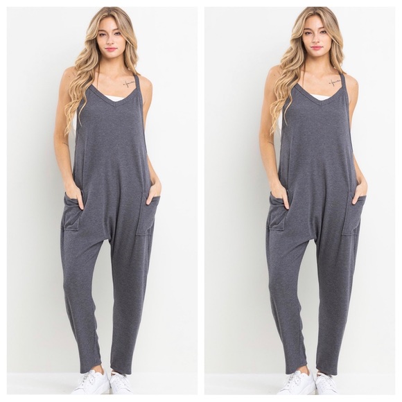 Fabulous Solid Harem Jumpsuits With Pockets - Picture 2 of 2